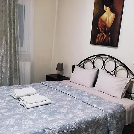 Guesthouse Adonis Loutraki  Exterior photo