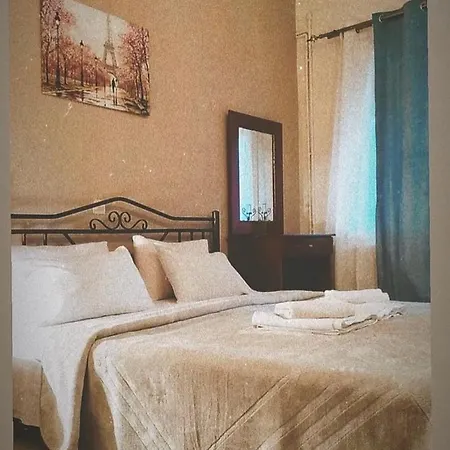 Guesthouse Adonis Loutraki  Exterior photo